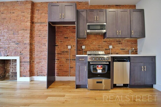 Plano de planta - 119 Ralph Ave