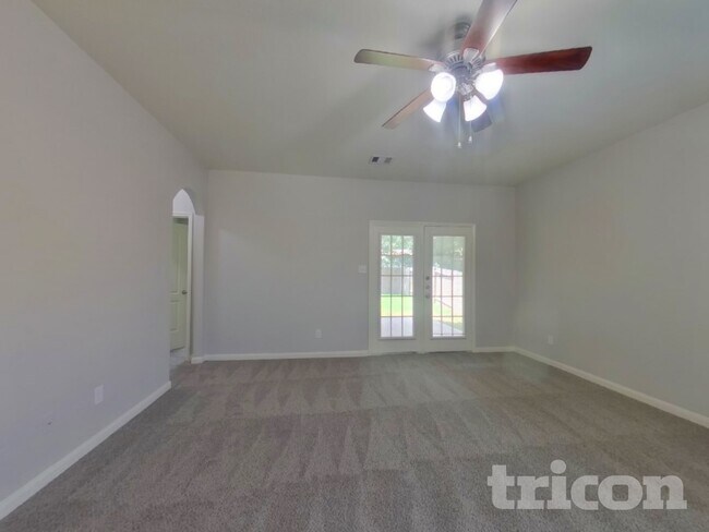 Foto del edificio - 7526 Fettle Ln