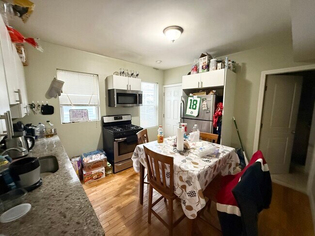 Foto del edificio - 3977 Washington St