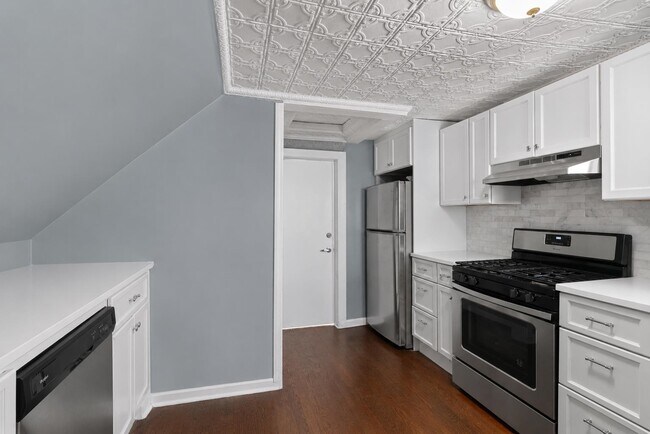Foto del edificio - 117 Sherman Ave