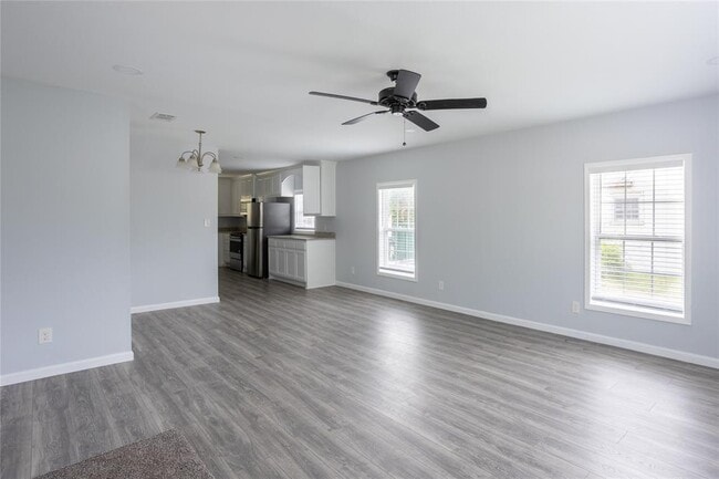 Building Photo - 1110 N Ross Ave