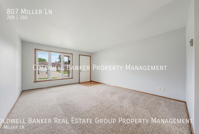 Building Photo - 807 Miller Ln