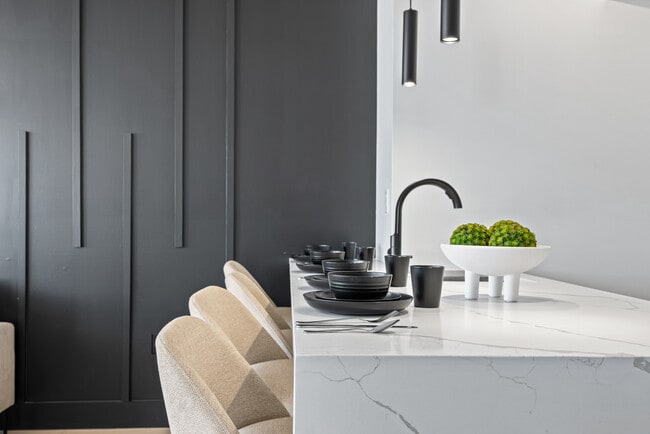 Foto del edificio - Cosmo440 Luxury Apartments