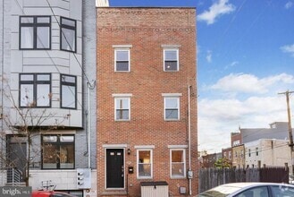 Building Photo - 1347 S 20th St