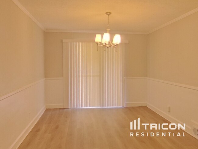 Foto del edificio - 340 Lynhurst Dr SW