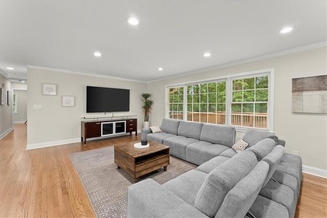 Foto del edificio - 475 Amberidge Trail NW