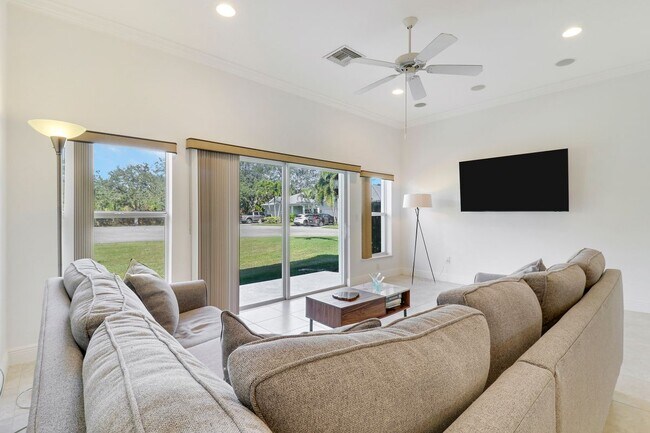 Foto del edificio - 2165 NW Tilia Trail