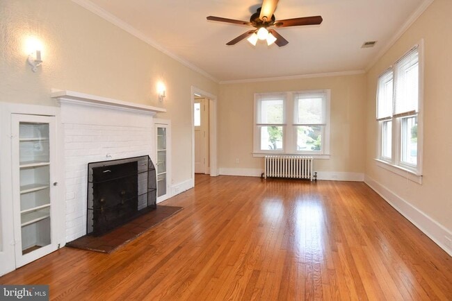 Foto del edificio - 930 N Danville St