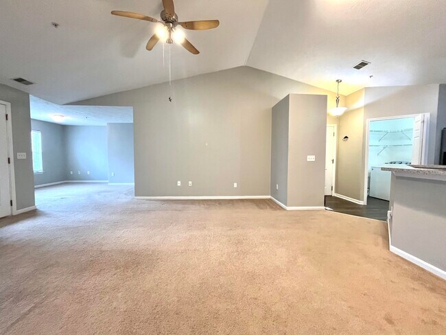 Foto del edificio - 4417 Inverness St