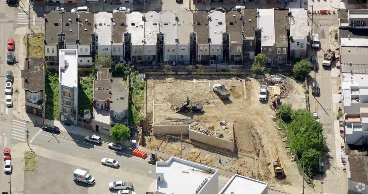 Aerial Photo - Point Breeze