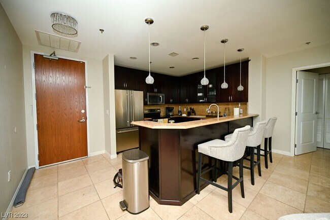 Building Photo - 8255 S Las Vegas Blvd