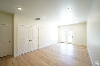 Building Photo - 144 W 1575 N