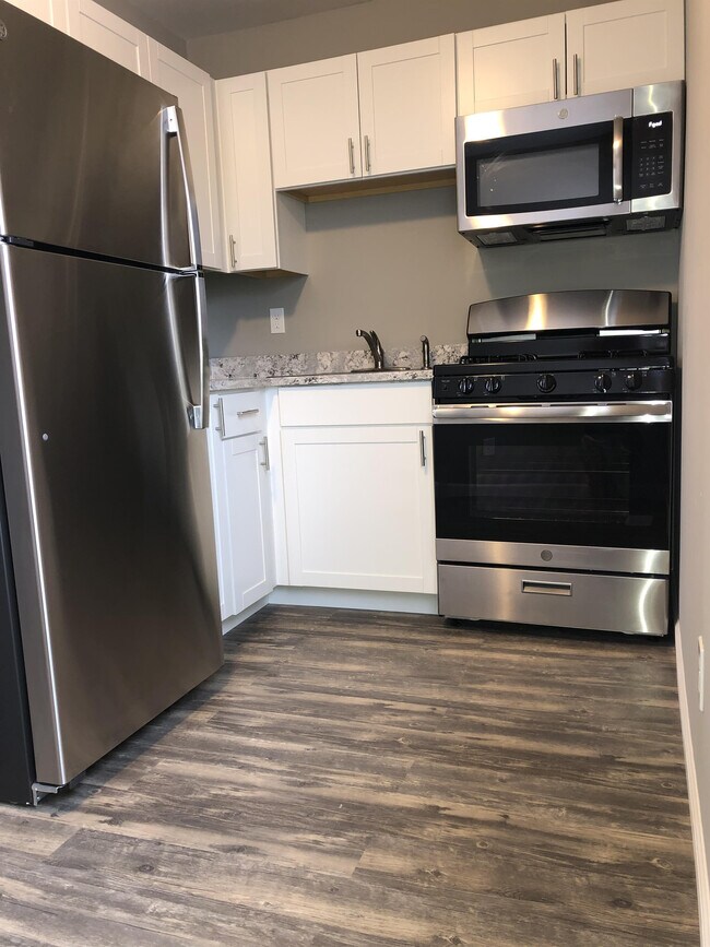 201 Richmond Dr Unit B203, Warrenton, MO 63383 Apartment for Rent in Warrenton, MO