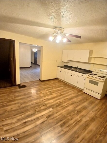 Foto del edificio - 809 Lakewood Ave