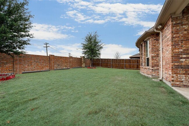 Building Photo - 12657 Tealsky Dr