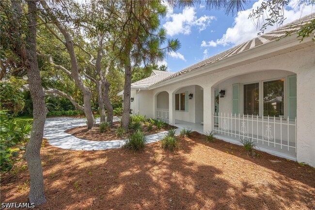Foto del edificio - 816 Turkey Oak Ln