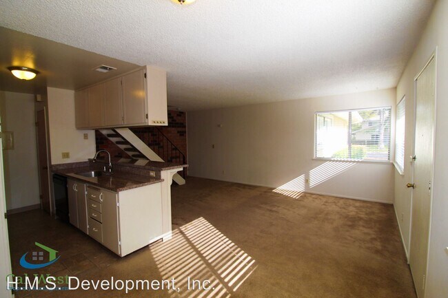 Building Photo - 2 br, 1 bath House - 2323 SAIDEL DR. #2