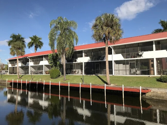 Foto del edificio - Coral Harbor