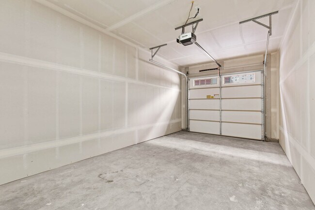 Foto del edificio - 1704 West Lincoln Street