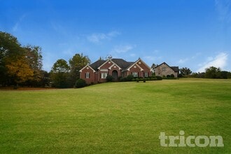 Building Photo - 609 Kristen Ct