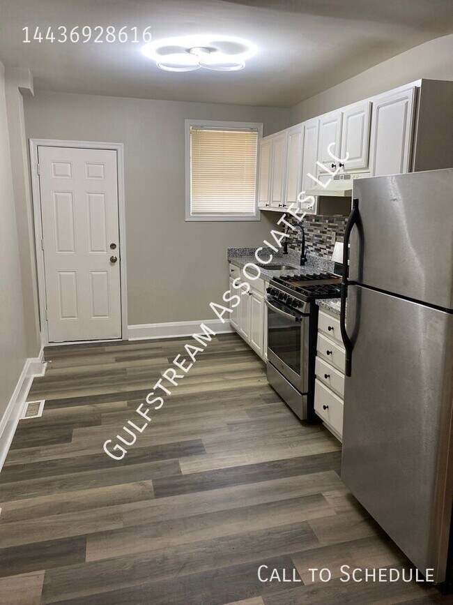 Foto del edificio - 2434 E Preston St