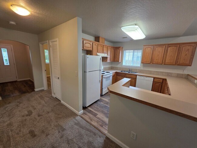 Foto del edificio - Lovely Townhome in North Gilham!