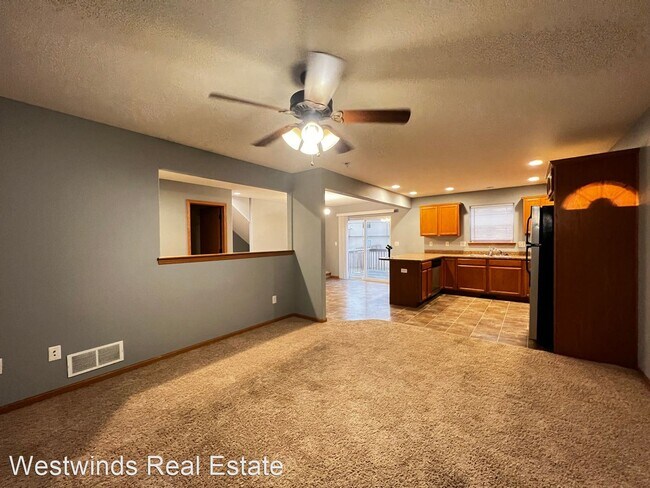 Building Photo - 3 br, 3 bath House - 162 War Admiral Lane