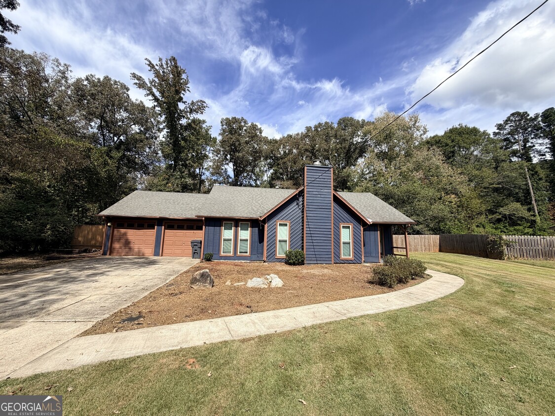 Foto principal - 1228 Maggie Ln SE
