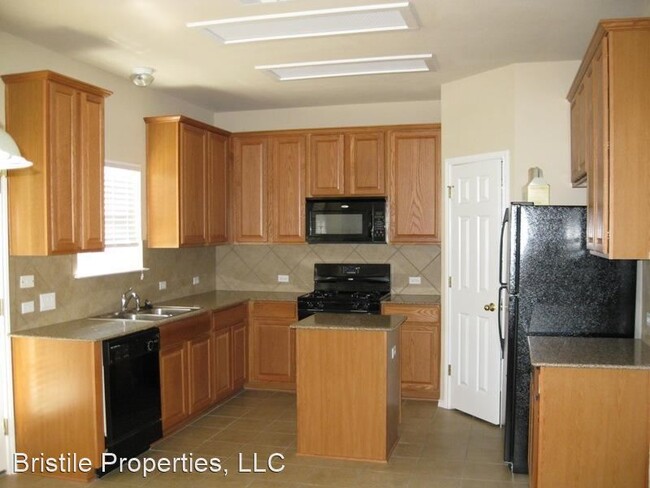 Building Photo - 3 br, 2.5 bath House - 3317 Tavistock