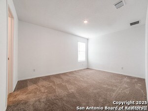 Foto del edificio - 2810 Millikan Dr