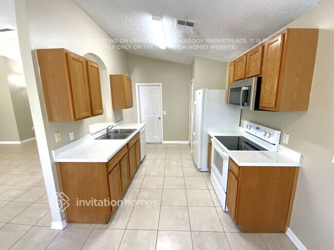 Foto del edificio - 3229 Noah St