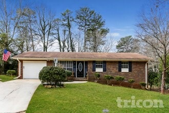 Building Photo - 1382 Peggy Ln NW