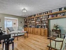 Foto del edificio - 7 Juniper Ln