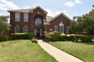 Building Photo - 2512 Trailwest Ln
