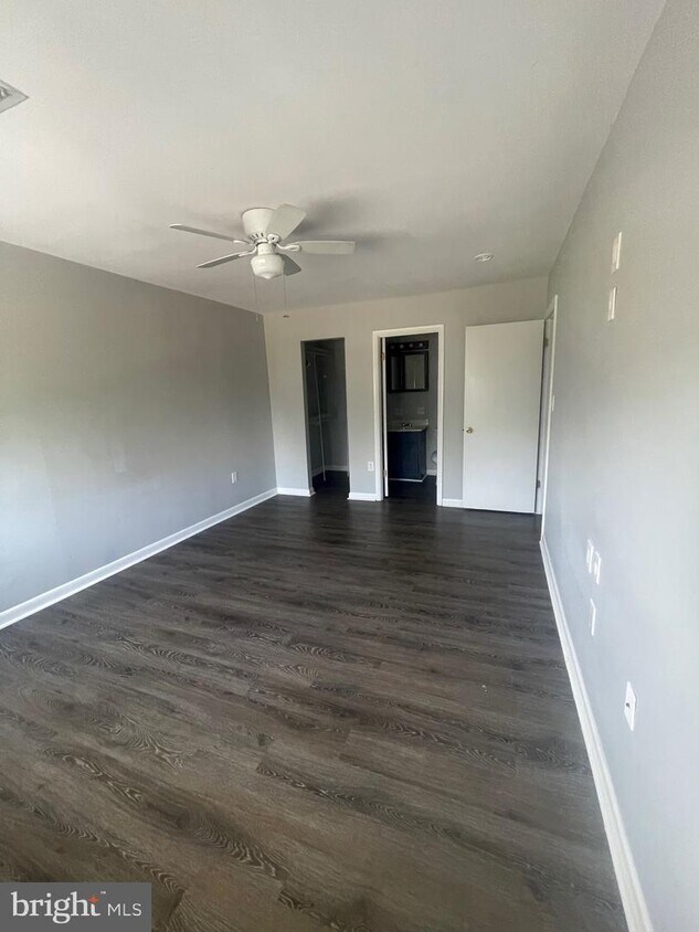 140 Royal Oak Dr Unit 140I, Bel Air, MD 21015 Room for Rent in Bel