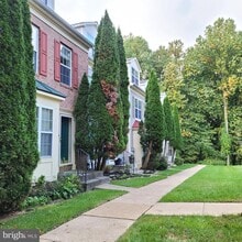 Building Photo - 9821 Bon Haven Ln