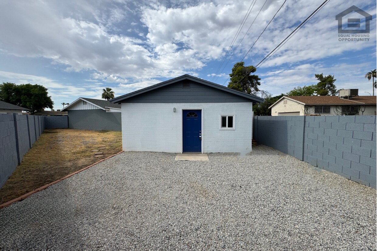 Photo - 232 W Gail Dr