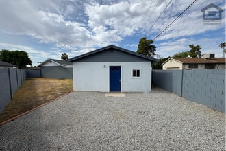 Building Photo - 232 W Gail Dr
