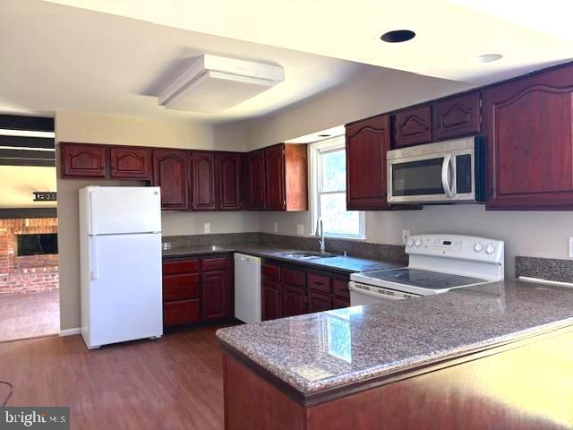 Foto del edificio - 1018 Willowleaf Way