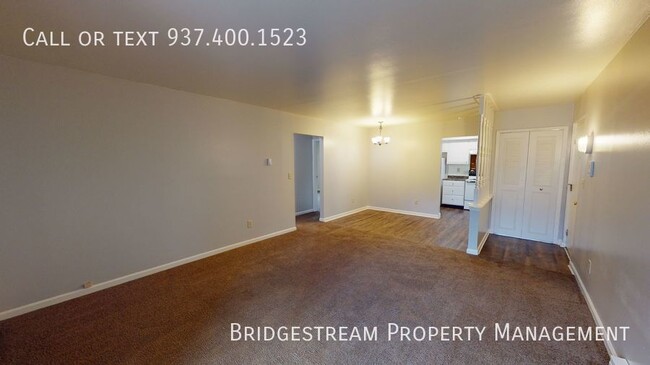 Building Photo - 1/2 OFF 1ST MONTH'S RENT! - Beautiful 2 Be...