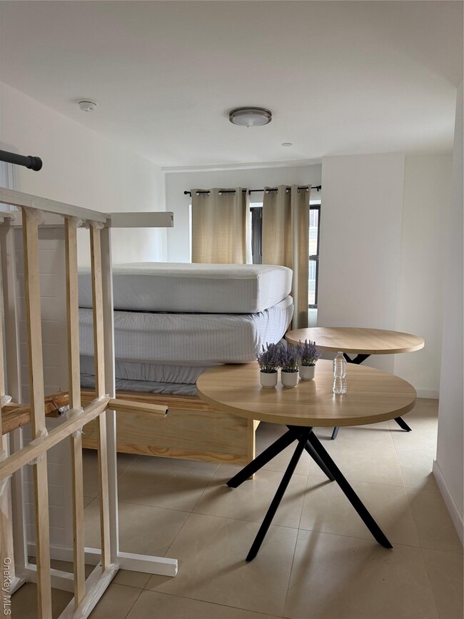 Foto del edificio - 43-18 Union St