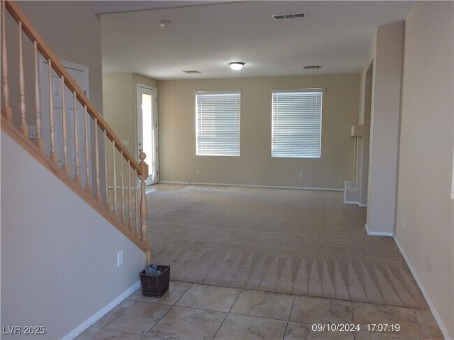 Building Photo - 6211 Sugartree Ave