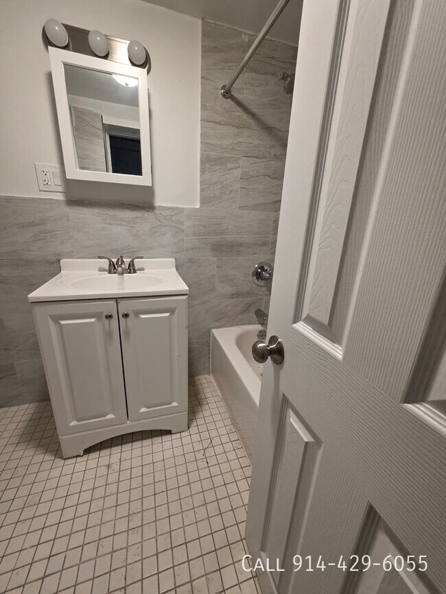 Foto del edificio - 82 Glenwood Ave