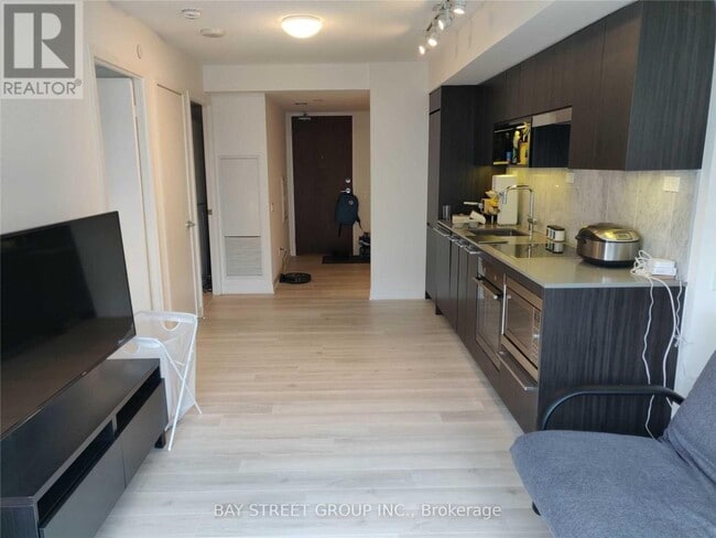 Photo du bâtiment - 80 Queens Wharf Rd