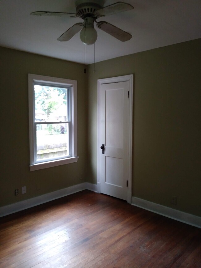 Bedroom #1 - 3778 Parthenia Ave