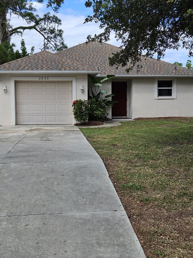Building Photo - 2833 Stoneland Ln