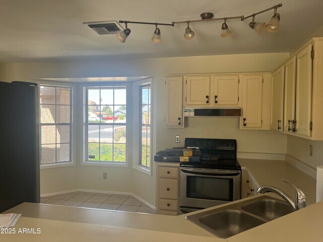 Foto del edificio - 13251 N 78th Dr
