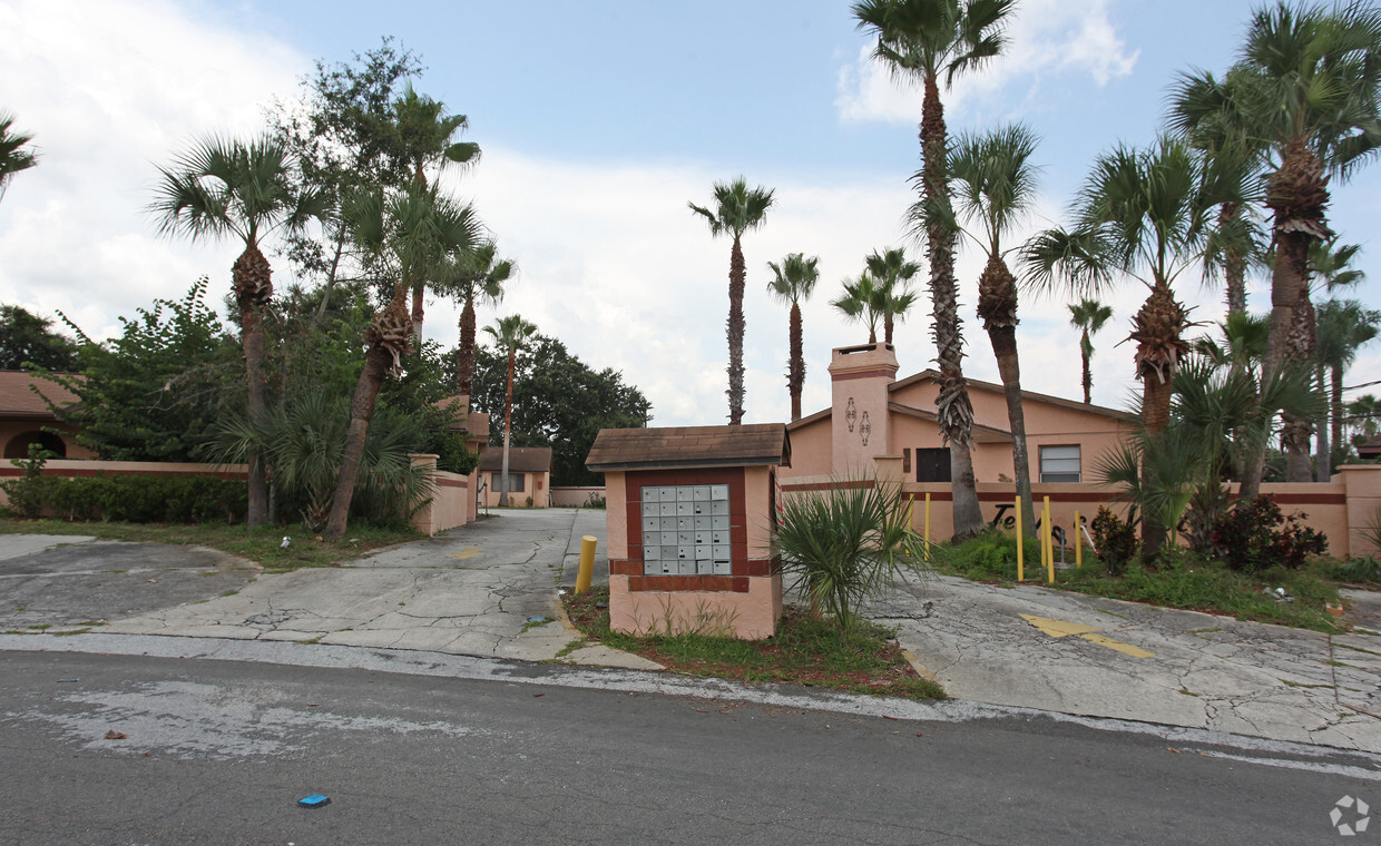 Building Photo - Terrace Villas