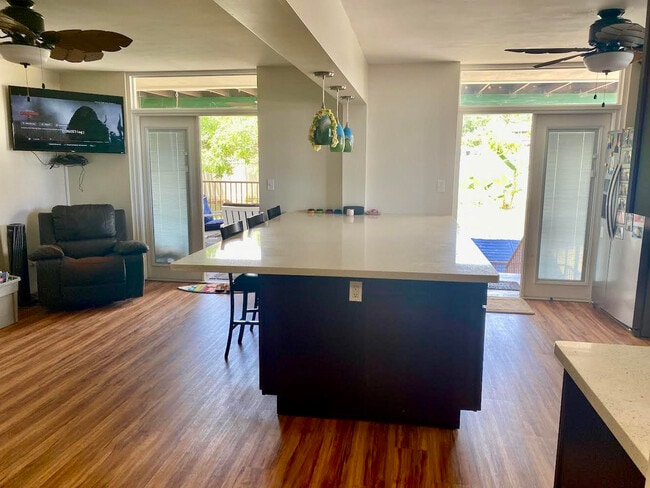 Photo - 1061 Mokapu Blvd Apartments