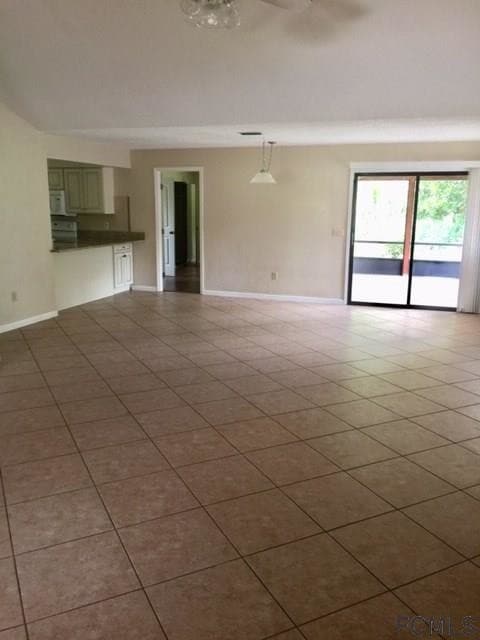 Building Photo - 32 Beachway Dr